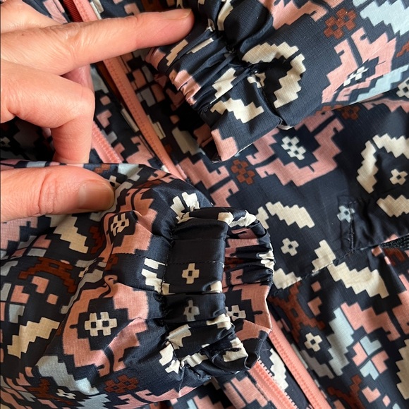 Patagonia snow pile One Piece snow suit - Picture 3 of 8